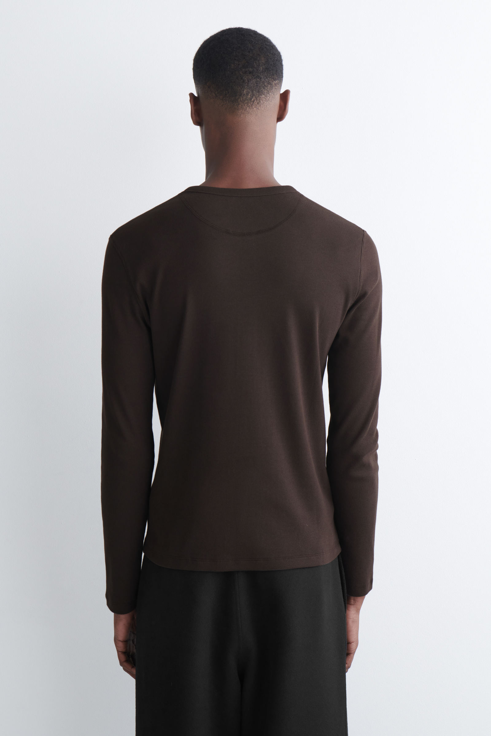 SLIM RIBBED COTTON LONG-SLEEVED HENLEY T-SHIRT リブ編み コットン