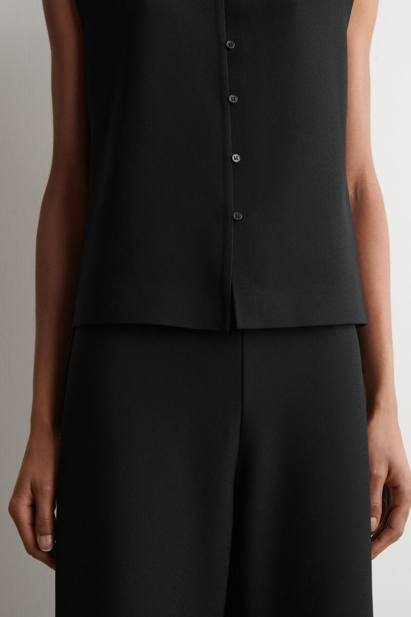 COS ハイウエストパンツ