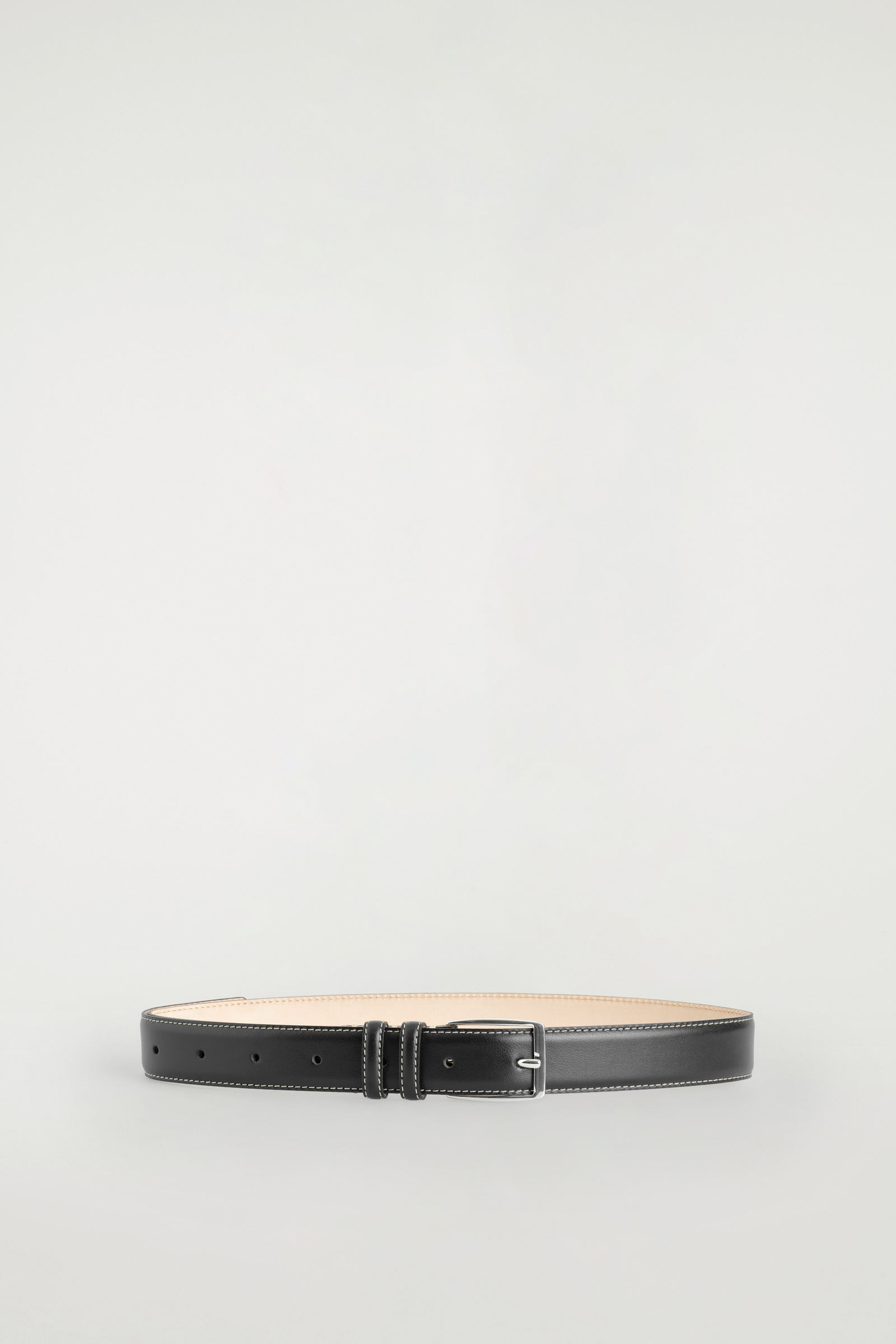 TOPSTITCHED LEATHER BELT トップステッチ レザーベルト ブラック｜COS
