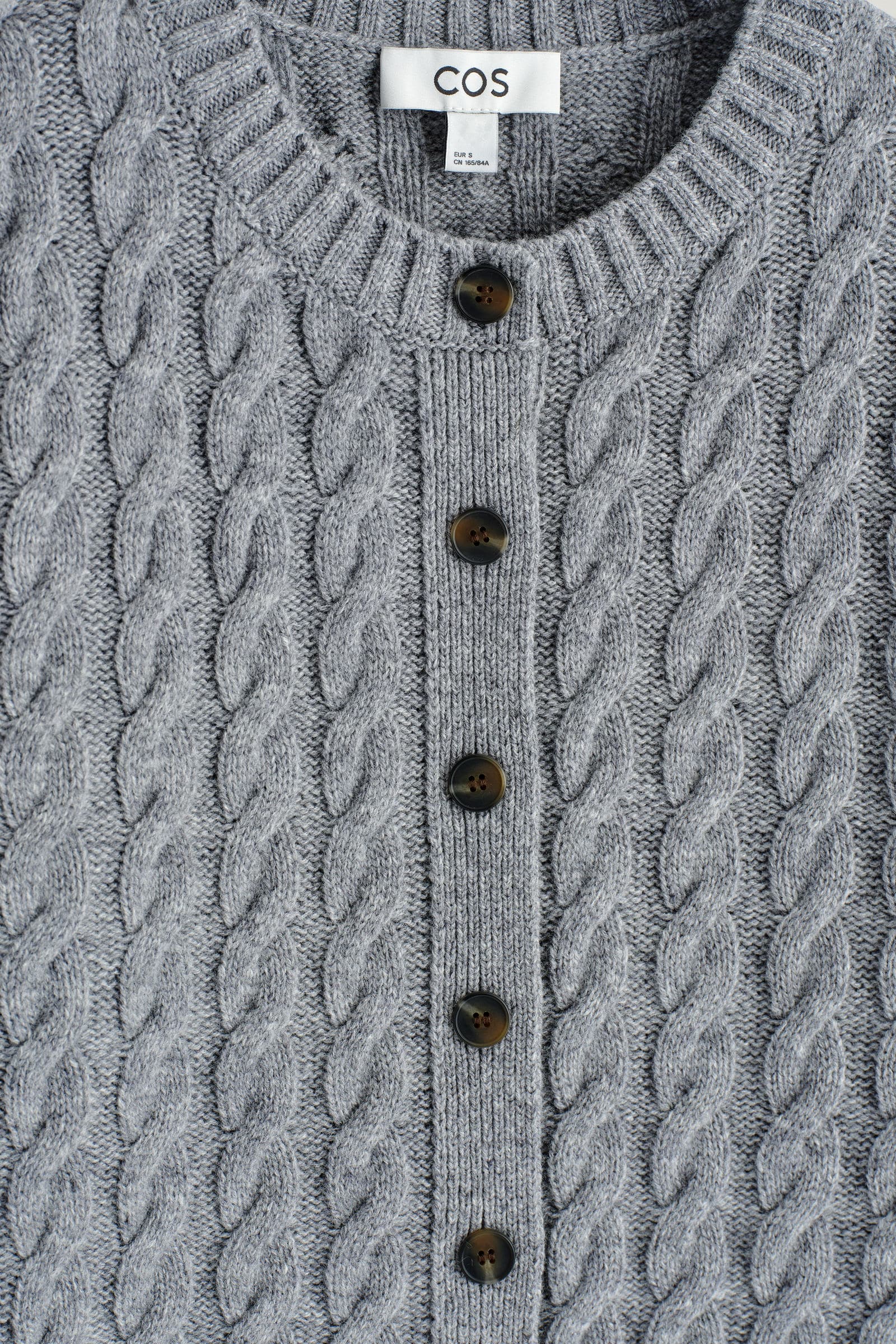 CABLE-KNIT MERINO WOOL CARDIGAN ケーブルニットメリノウール