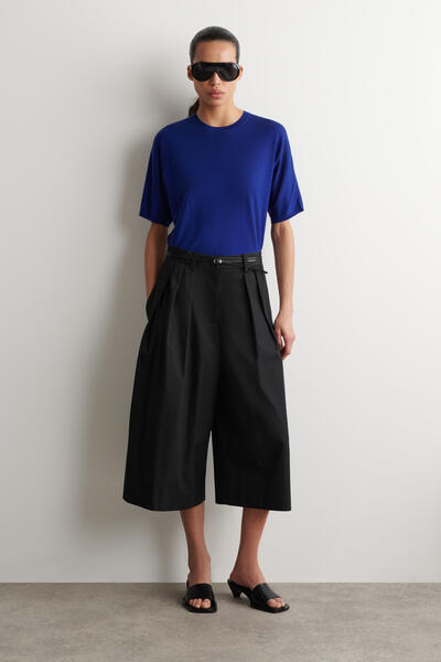 COS メリノウールニットシャツ