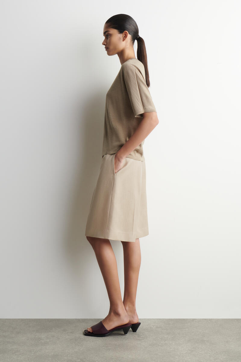 COS メリノウールニットシャツ