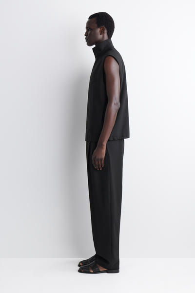 COS テーラード ファネルネック ウールベスト