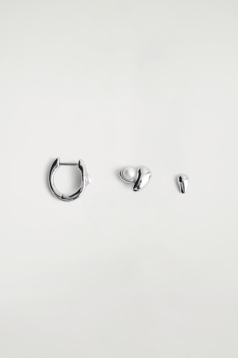 COS 3パック ミスマッチ ティアドロップイヤリング