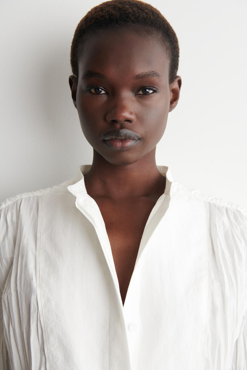 COS ビブフロント しわ加工 コットンシャツドレス