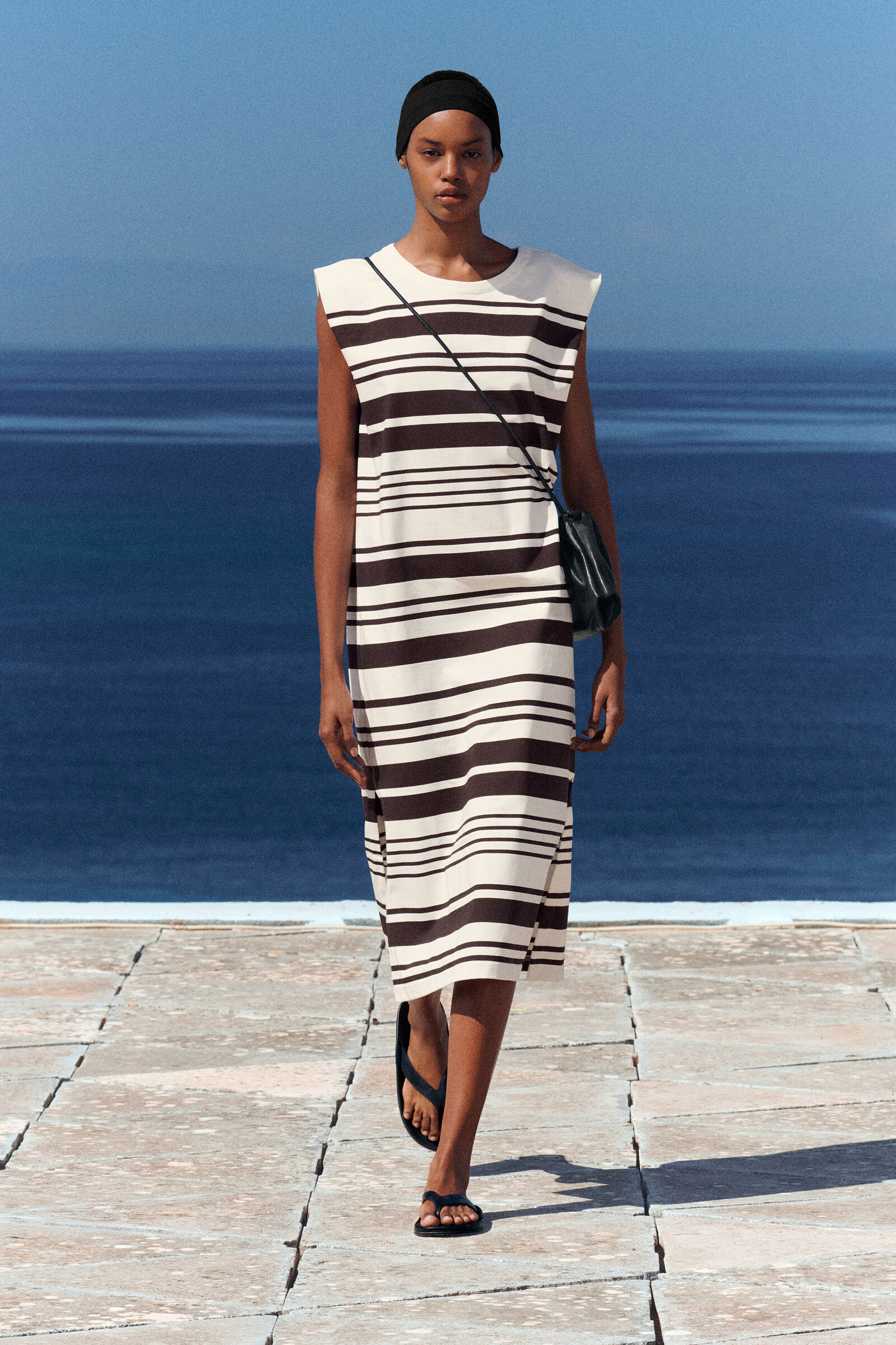 FOLDED-SHOULDER COTTON-JERSEY MIDI DRESS 立体的なショルダー