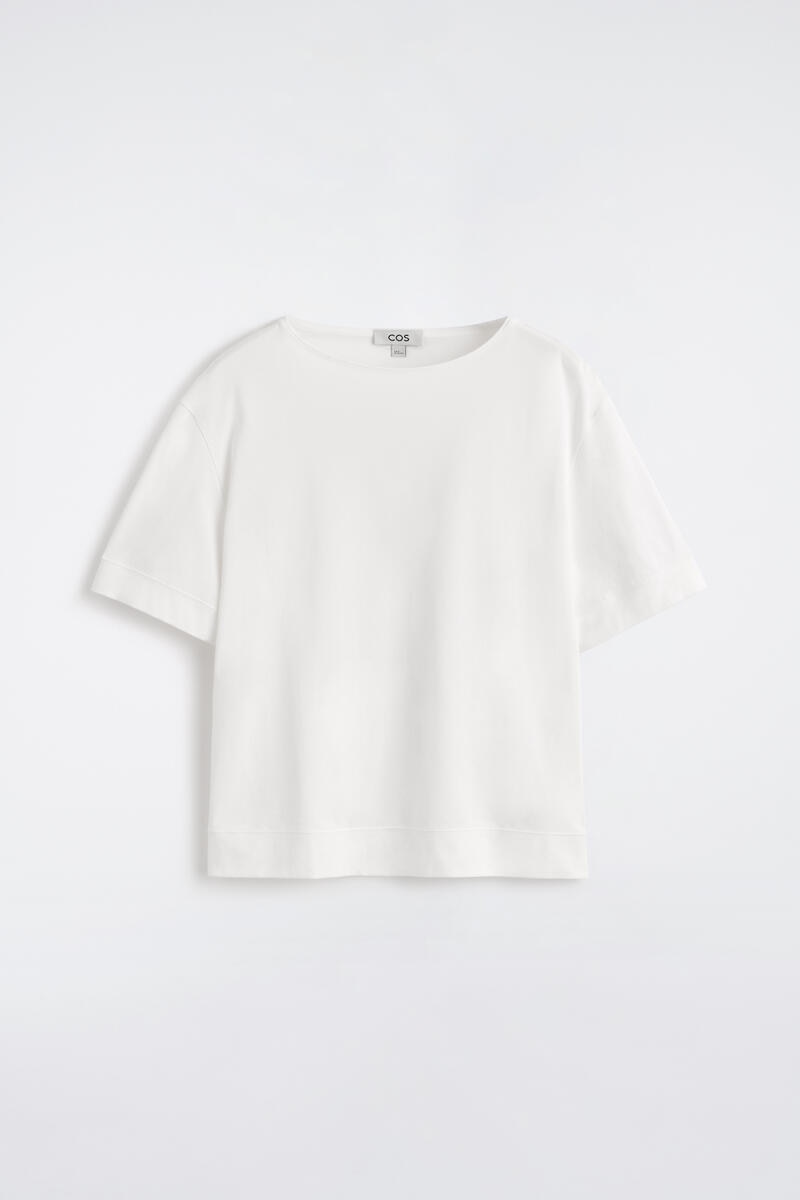 COS ボートネックコットンTシャツ