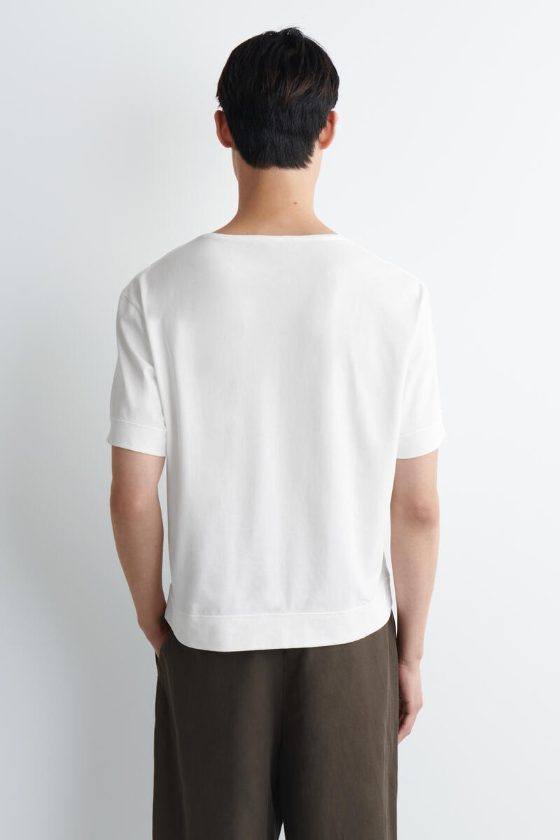 COS ボートネックコットンTシャツ