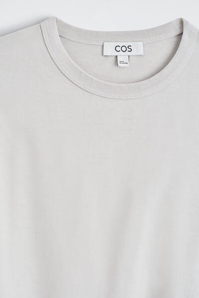 COS リラックス ウォッシュド コットンTシャツ