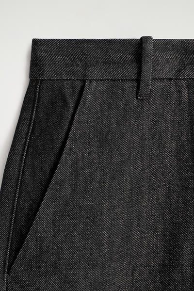 COS リラックスフィットワイドレッグデニムパンツ