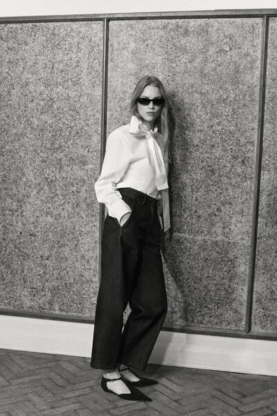 COS リラックスフィットワイドレッグデニムパンツ