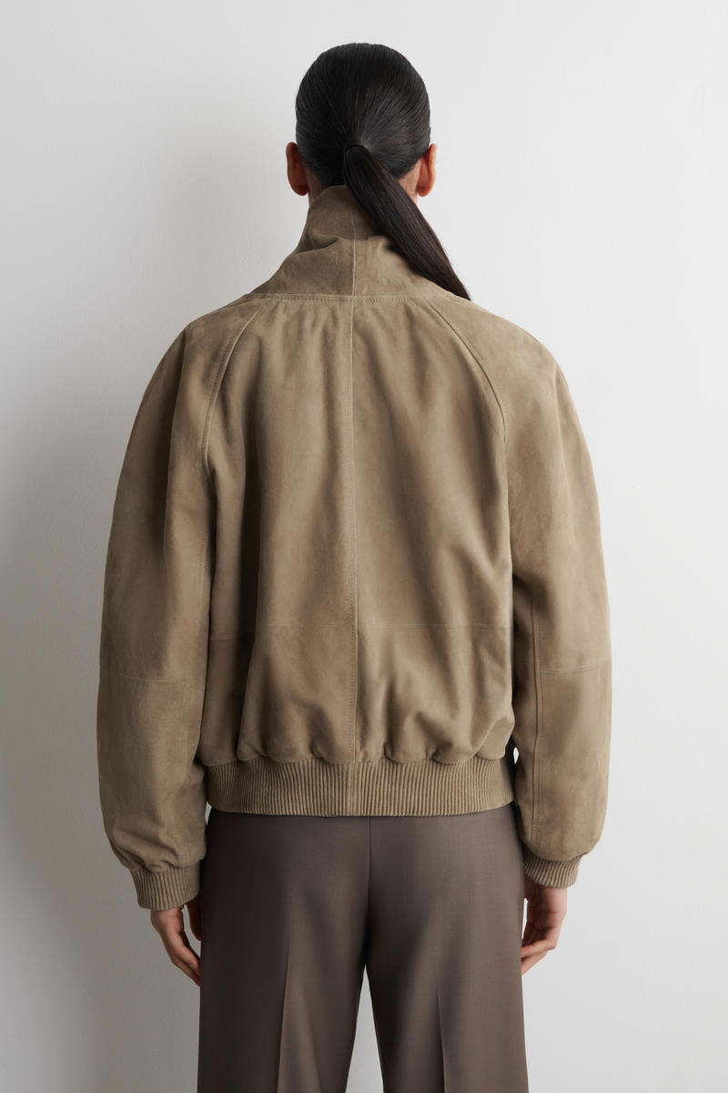 COS ショールカラーのスエードボンバージャケット