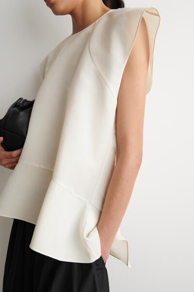 COS フレア キャップスリーブトップ