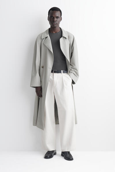 COS スリムフィットコットンTシャツ