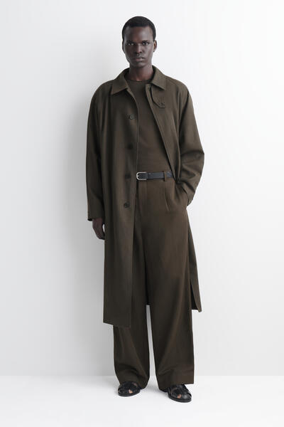 COS スリムフィットコットンTシャツ