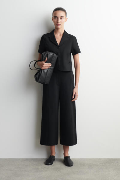 COS ツイルジャージー ストレートレッグ キュロット