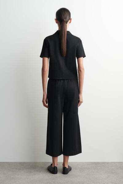 COS ツイルジャージー ストレートレッグ キュロット