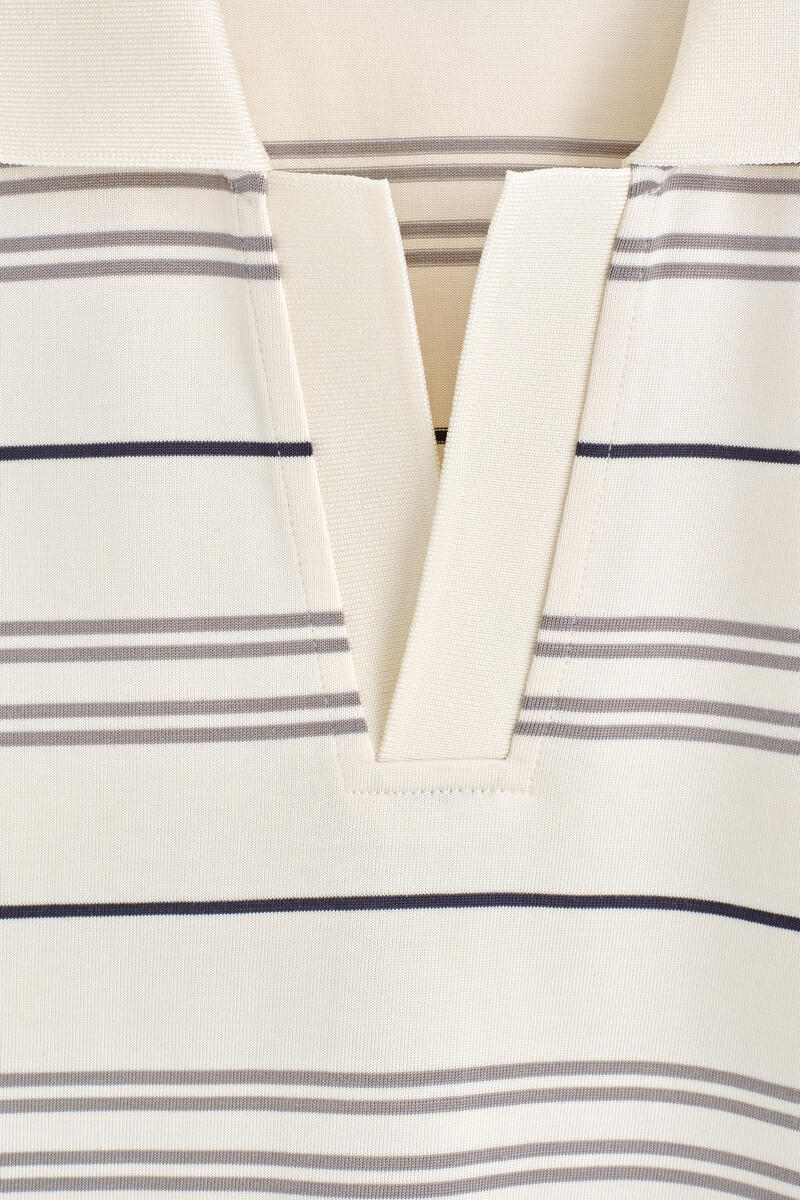 STRIPED OPEN-COLLAR POLO SHIRT ストライプ柄 オープンカラー