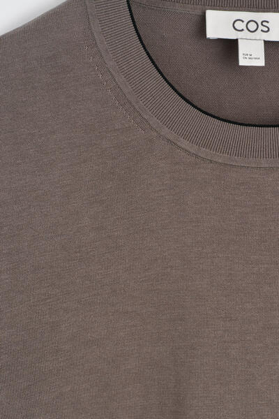 COS コントラストトリム シルクコットンTシャツ