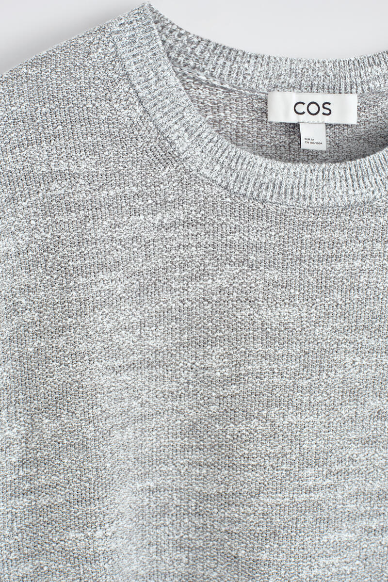 COS リラックス ブークレニットTシャツ