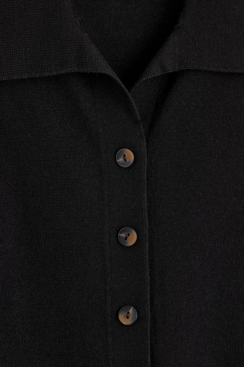 COS タイフロント ニットウールシャツ