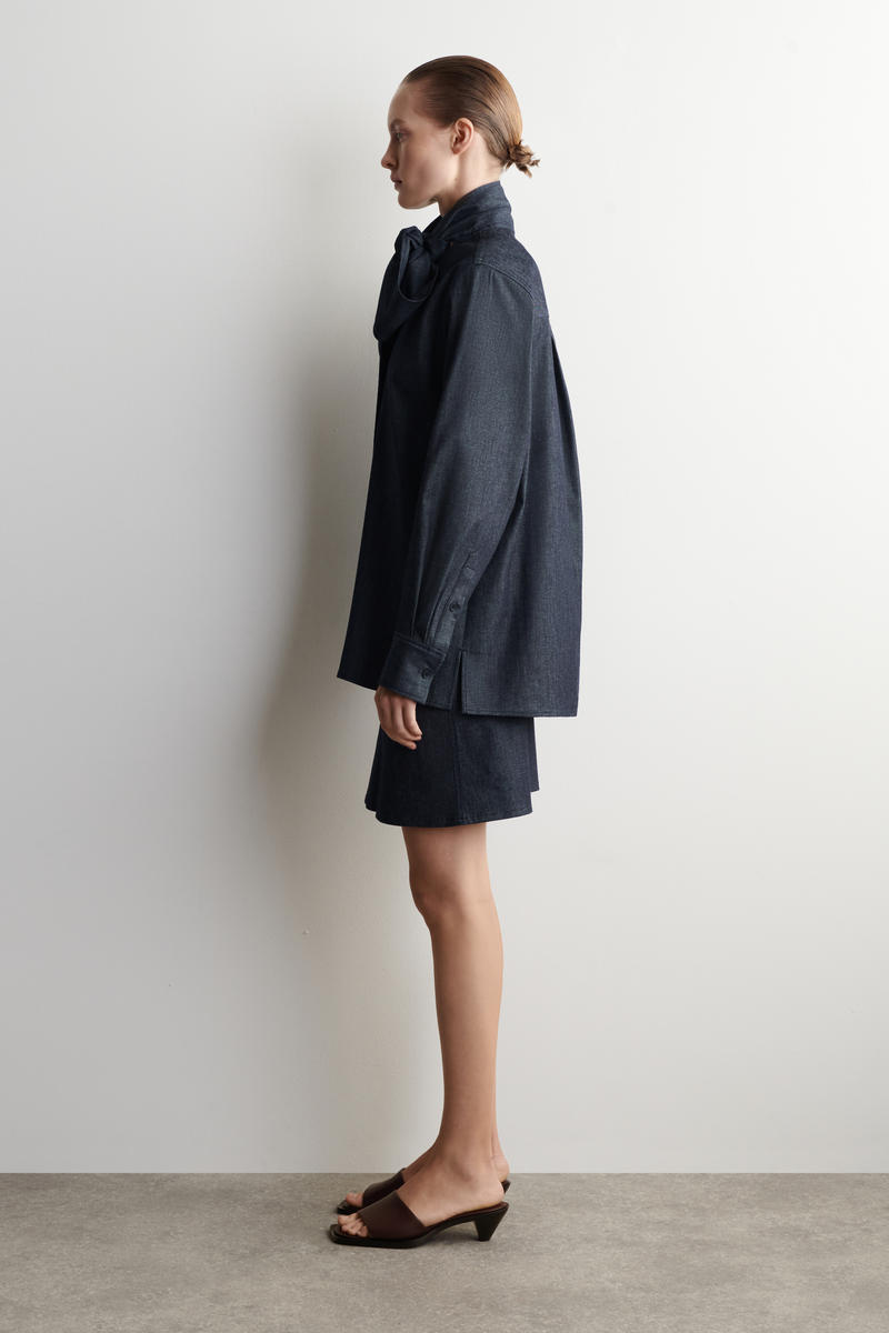 COS リボンディテール デニムシャツ