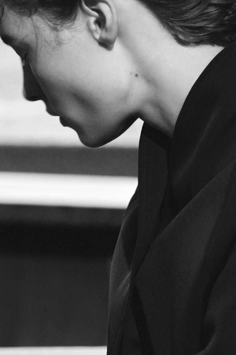 COS ベルト付きウール混ショールカラージャケット