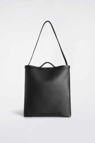 COS TETHER レザートートバッグ