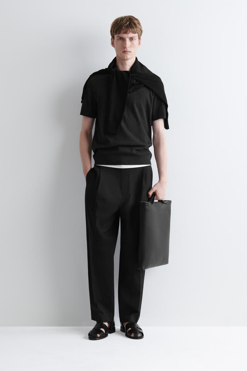 COS TETHER レザートートバッグ
