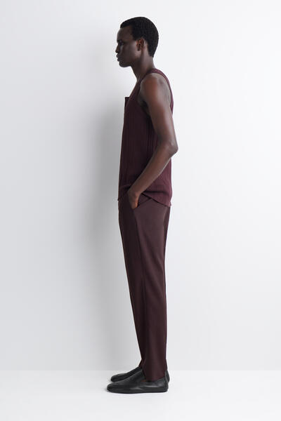 COS シルクコットン素材の ヘンリータンクトップ