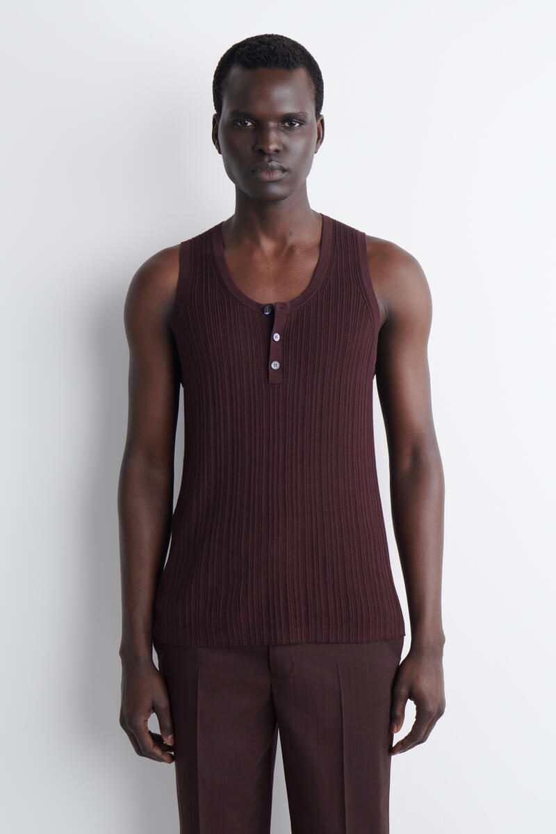 COS シルクコットン素材の ヘンリータンクトップ