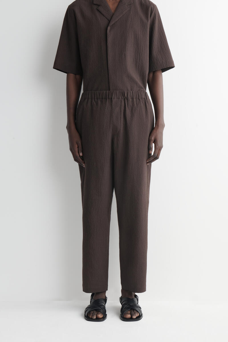 COS シアサッカー テーパードパンツ