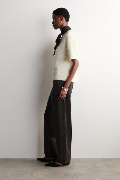 COS スカーフディテール メリノウールTシャツ