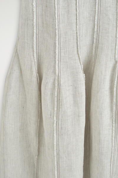 COS スカルプテッド プリーツ リネンワンピース