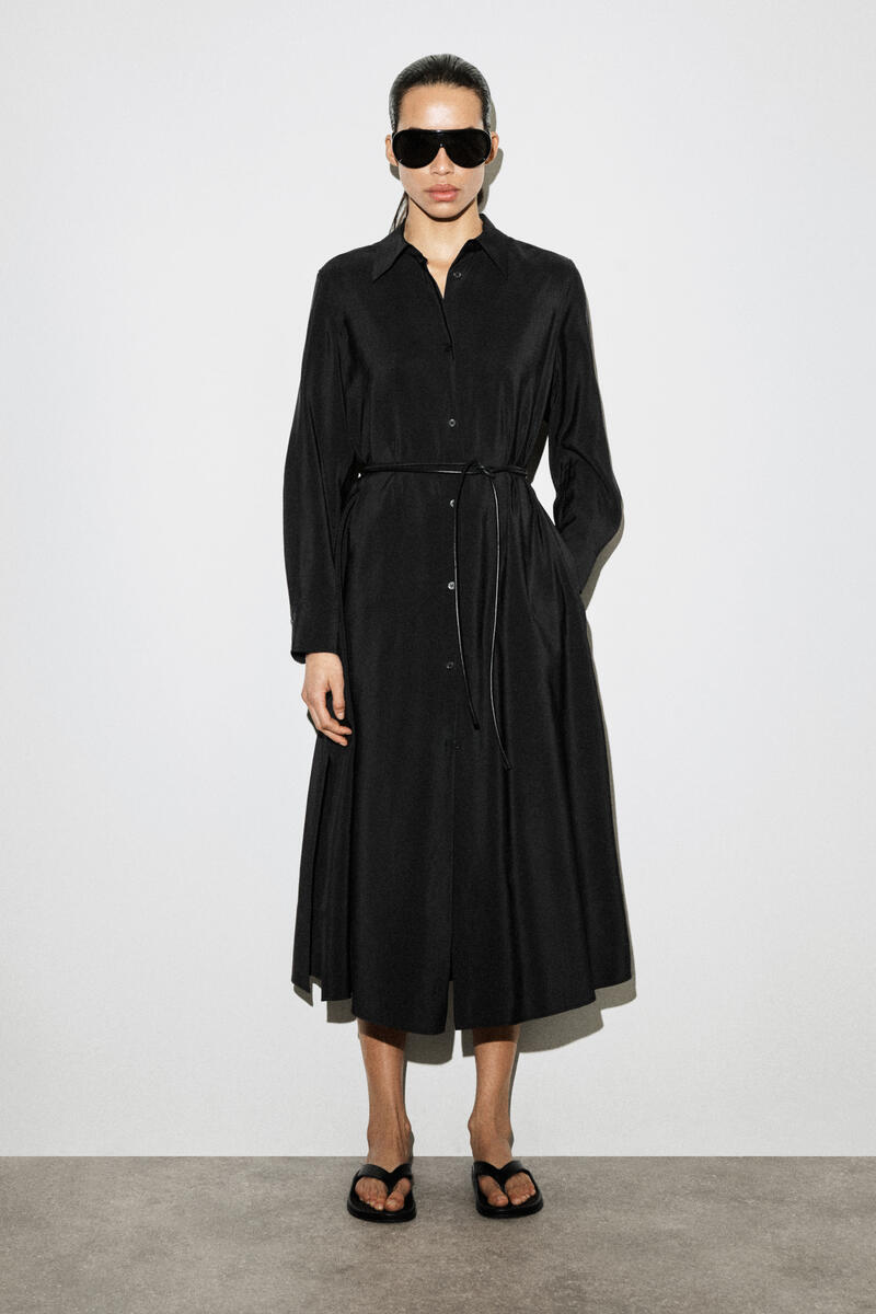 COS フルイド ミディシャツワンピース