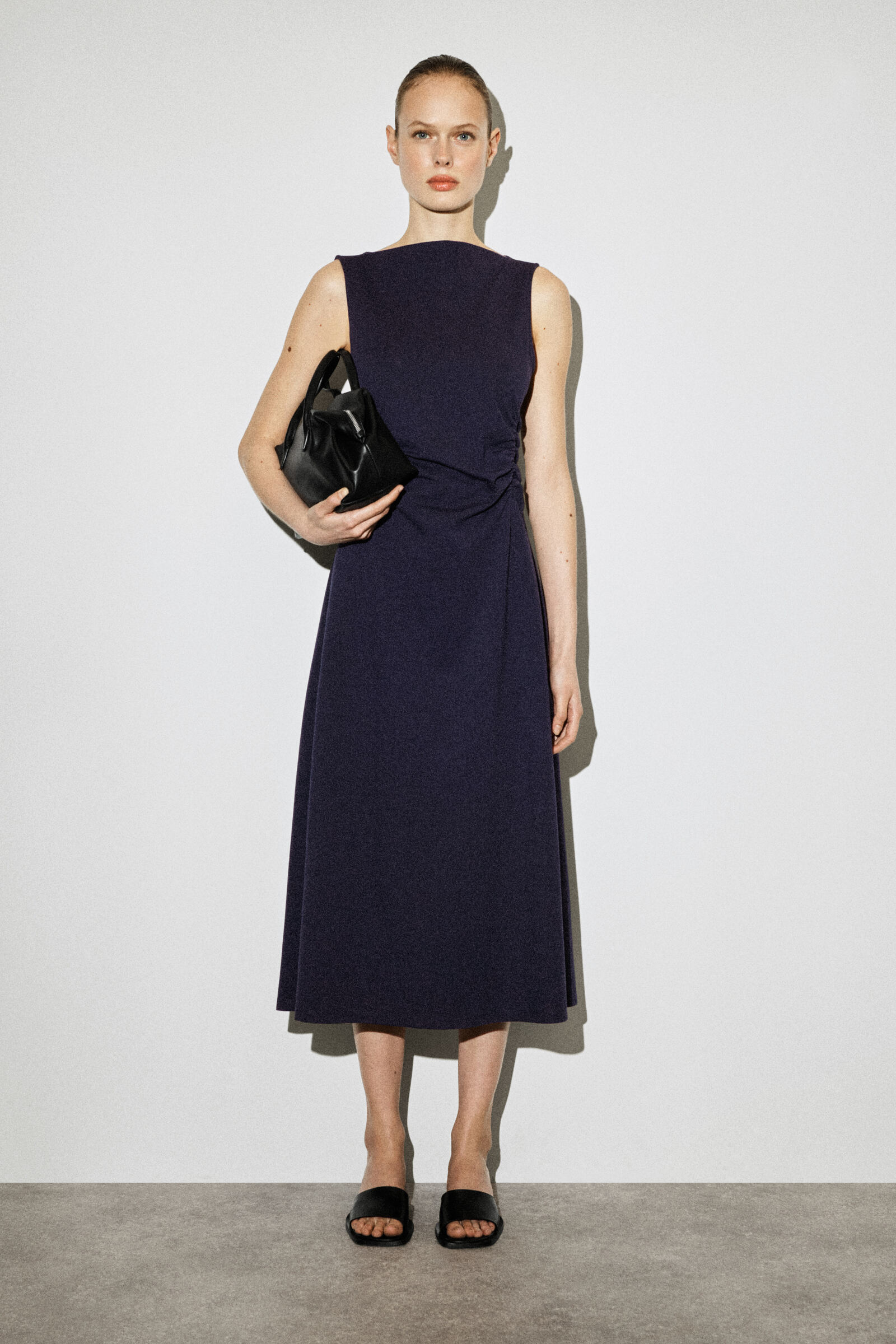 RUCHED-WAIST COTTON-JERSEY MIDI DRESS ウエストギャザー入り