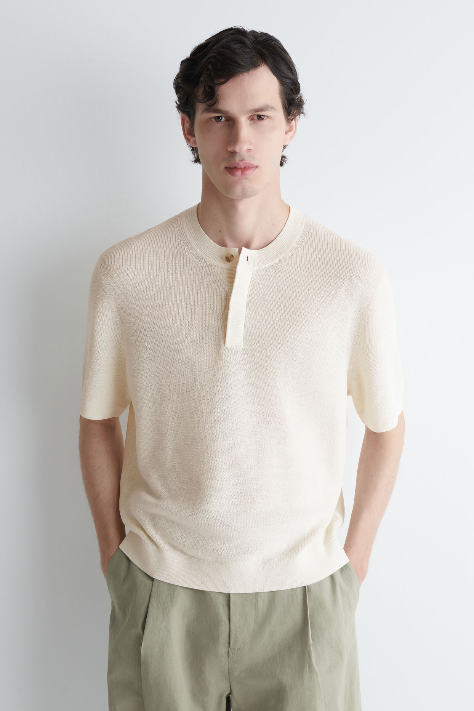 KNITTED LINEN HENLEY T-SHIRT ニットリネンヘンリーネックTシャツ