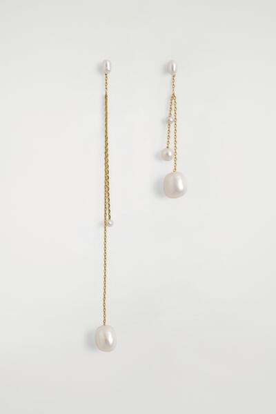 COS ミスマッチ 淡水パールチェーンピアス