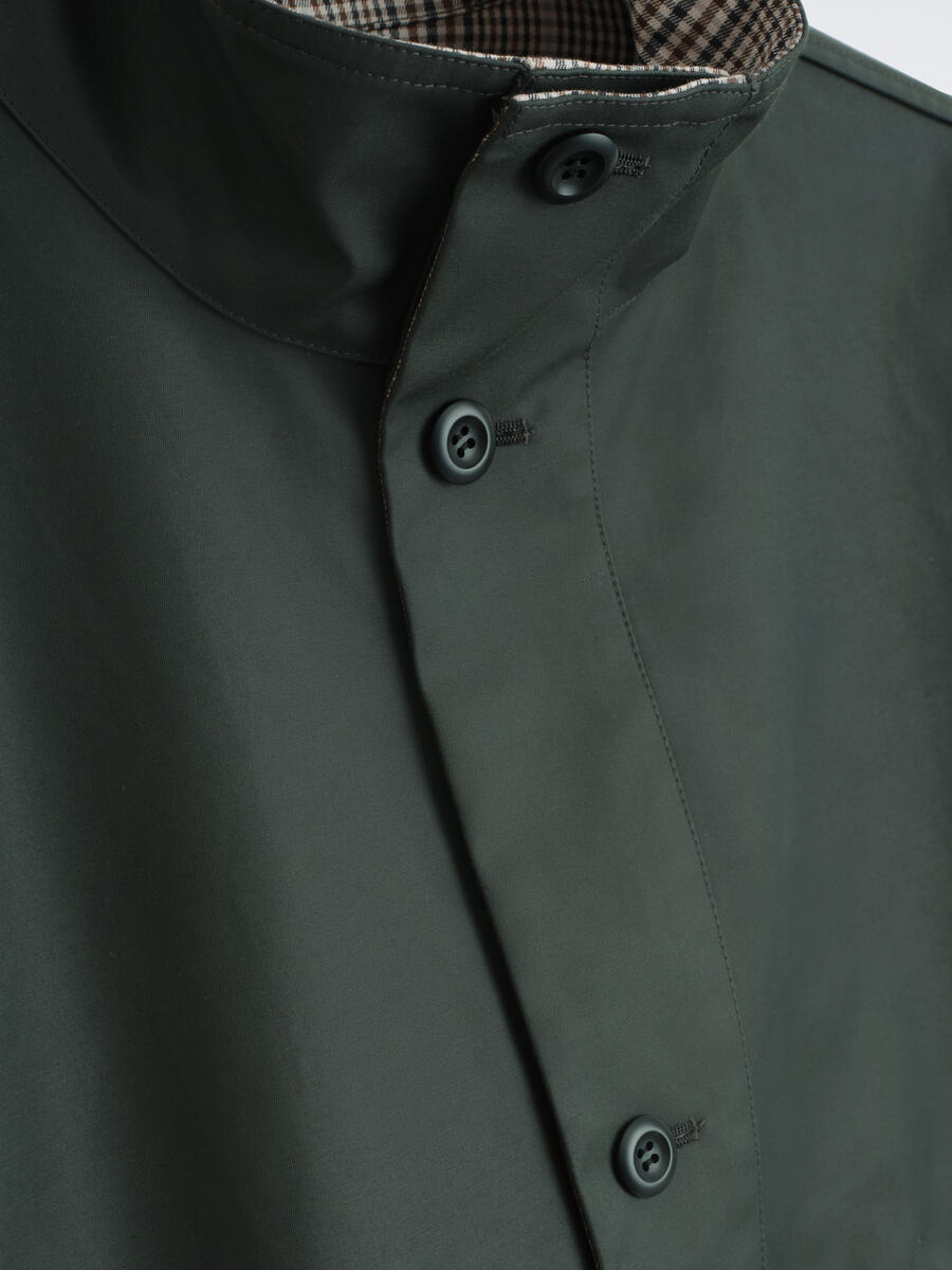 COS リバーシブルファンネルネックジャケット