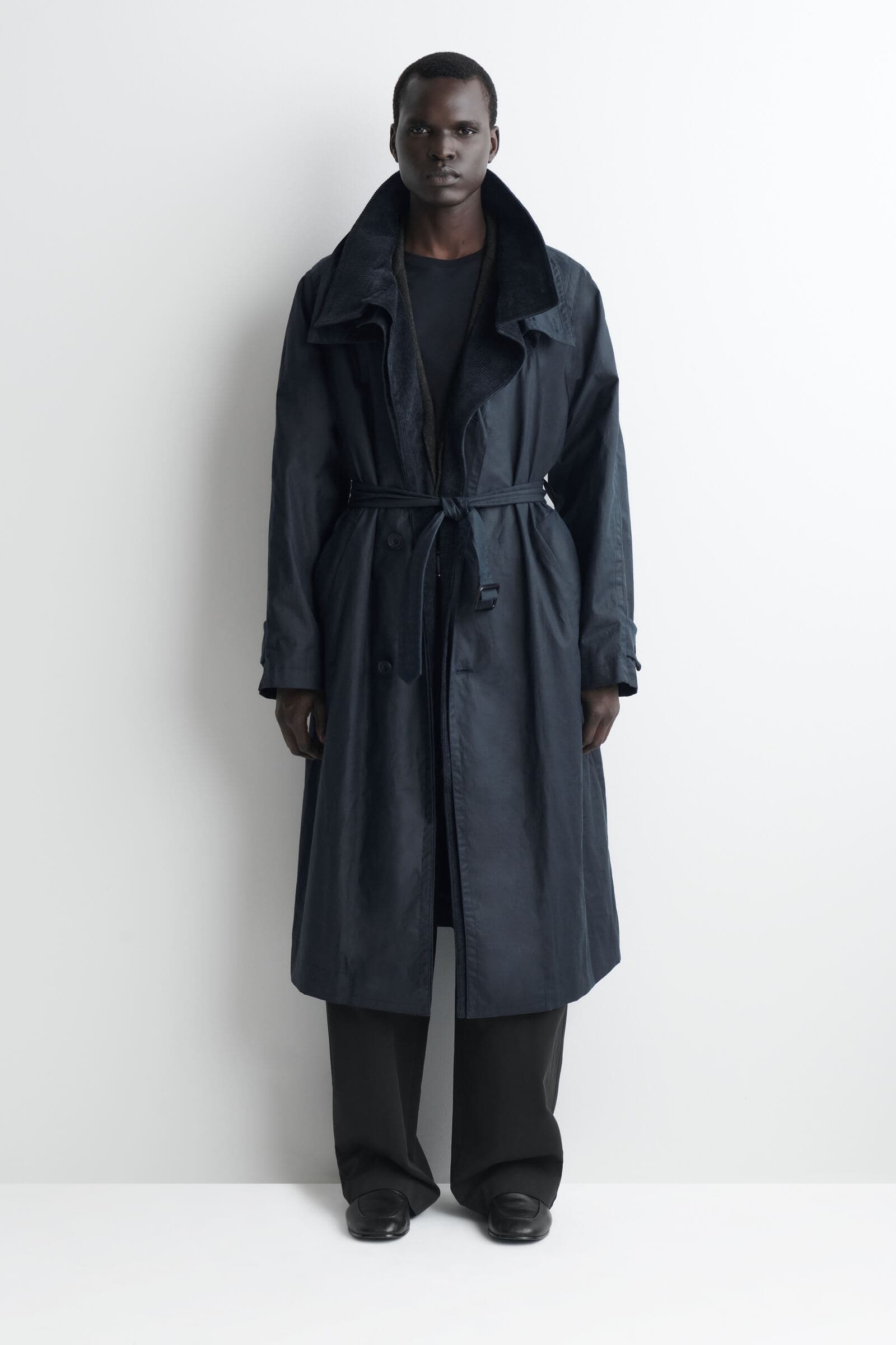 CORDUROY-COLLAR WAXED-COTTON TRENCH COAT コーデュロイディテール