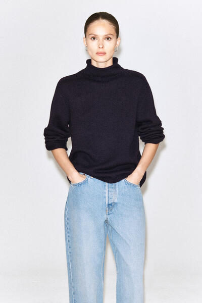CASHMERE FUNNEL-NECK JUMPER