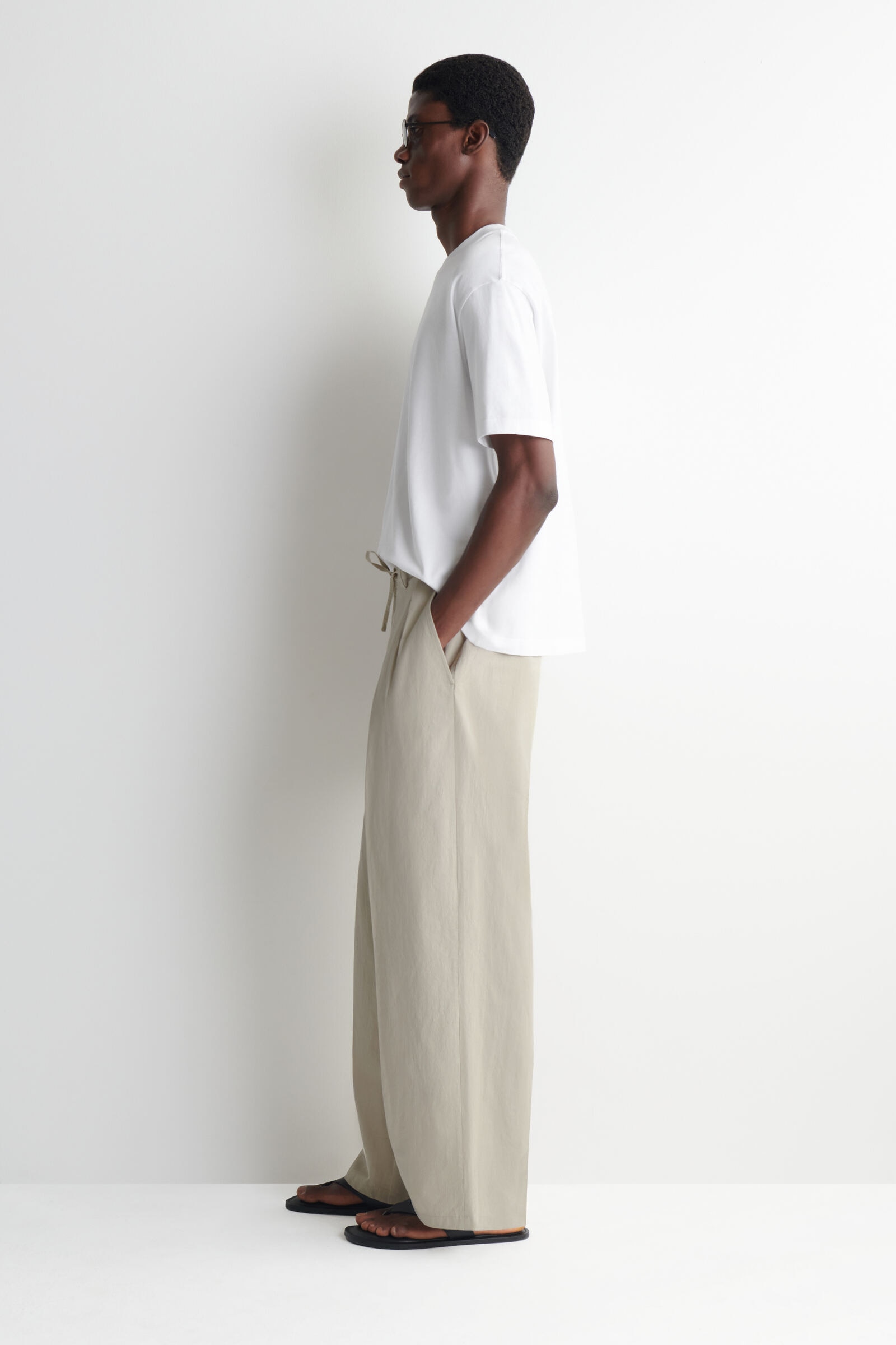 COTTON RELAXED WIDE-LEG DRAWSTRING TROUSERS 綿リラックスワイド