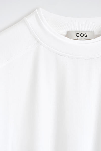 COS オーバーサイズ インターロック コットンTシャツ