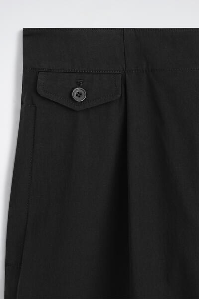 COS ポケットディテール リラックスフィット ワイドレッグパンツ