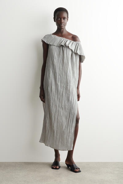 COS アシンメトリー プリーツシルクガウン