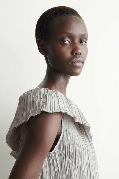 COS アシンメトリー プリーツシルクガウン