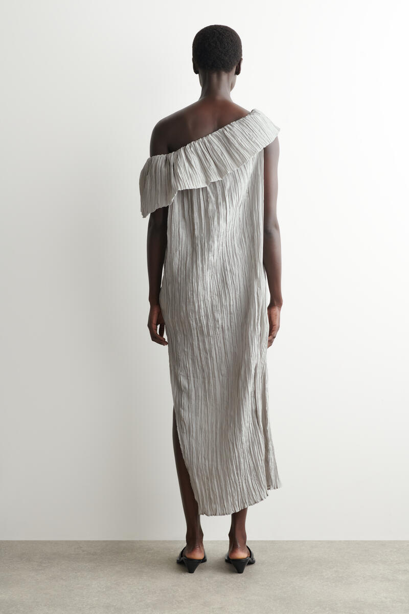 COS アシンメトリー プリーツシルクガウン