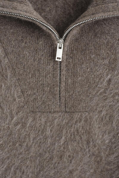 COS ブラッシュド カシミヤ ジップアップセーター
