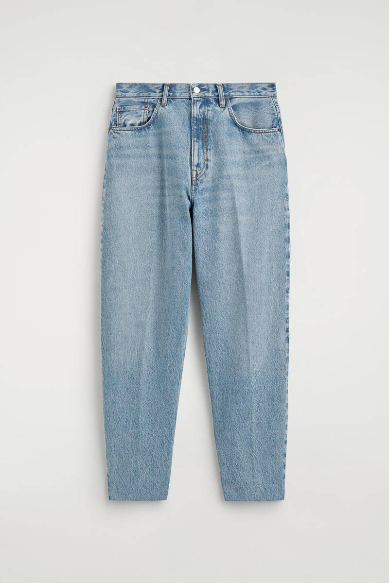 COS UMBRA テーパードジーンズ