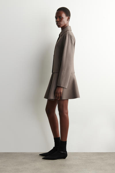 COS フレアジャージーミニスカート